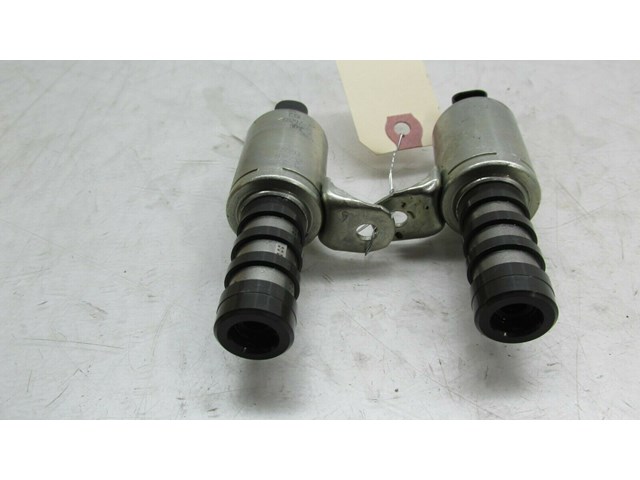 2013-2018 FORD FOCUS ST OEM 2.0L TURBO ENGINE CAMSHAFT TIMING SOLENOID SET OF 2 
