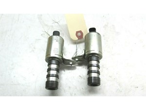 2013-2018 FORD FOCUS ST OEM 2.0L TURBO ENGINE CAMSHAFT TIMING SOLENOID SET OF 2 