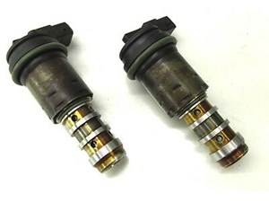 2004-2005 BMW 645CI E63 OEM LEFT SIDE ENGINE VANOS SYSTEM SOLENOID SET OF TWO