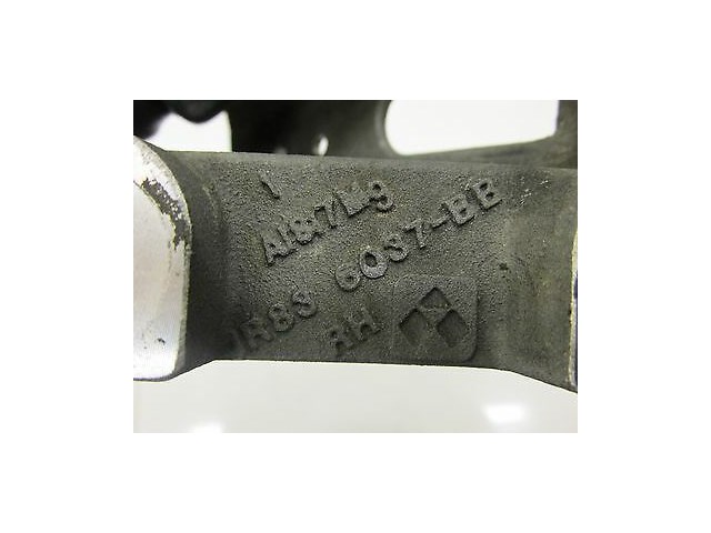 2004-2007 JAGUAR XJR X350 OEM RIGHT FRONT ENGINE MOTOR SUPPORT MOUNTING BRACKET 