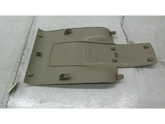 2012-2015 MERCEDES C250 COUPE W204 OEM RIGHT FRONT SEAT REAR ACCESS PANEL COVER 