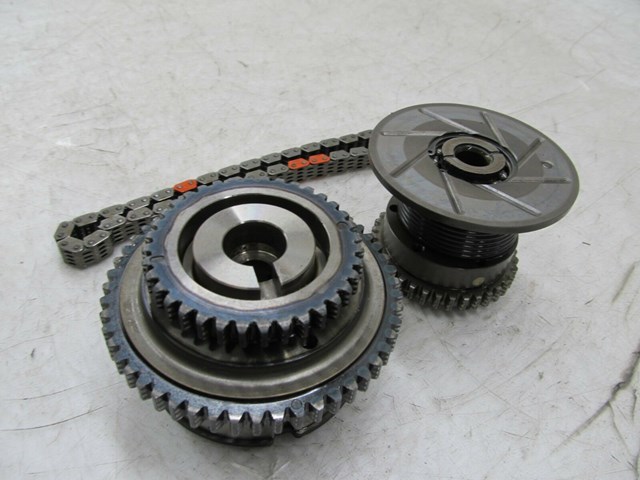 2009-2012 INFINITI FX35 OEM RIGHT FRONT CAMSHAFT GEAR ASSEMBLY 