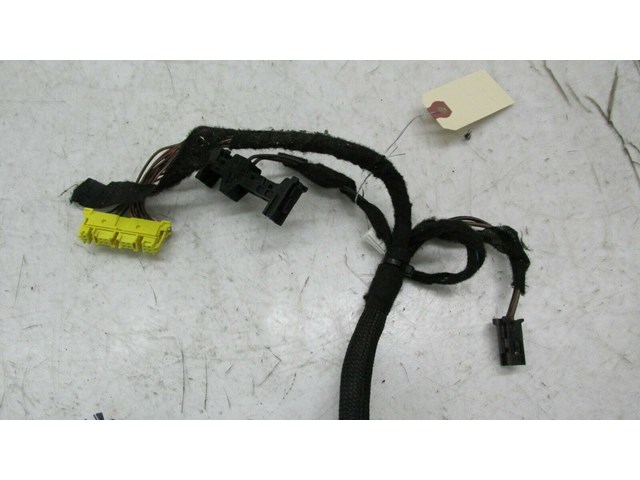 2012-2015 MERCEDES C250 COUPE W204 OEM RIGHT FRONT SEAT CHASSIS WIRE PIGTAIL