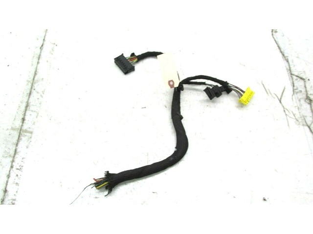 2012-2015 MERCEDES C250 COUPE W204 OEM LEFT FRONT SEAT CHASSIS WIRE PIGTAIL