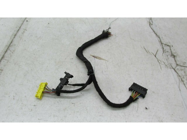 2012-2015 MERCEDES C250 COUPE W204 OEM LEFT FRONT SEAT CHASSIS WIRE PIGTAIL