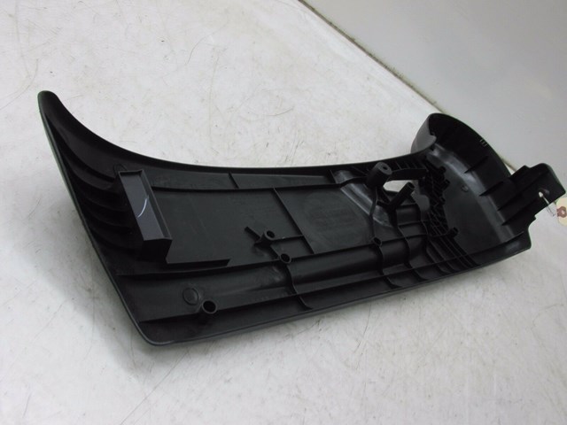 2010-2014 SUBARU IMPREZA OEM RIGHT FRONT PASSENGERS SIDE SEAT TRIM AB811230