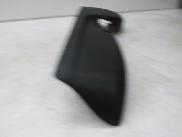 2010-2014 SUBARU IMPREZA OEM RIGHT FRONT PASSENGERS SIDE SEAT TRIM AB811230