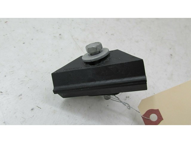 2017-2019 BUICK LACROSSE OEM REAR TRUNK BATTERY HOLDER BRACKET      