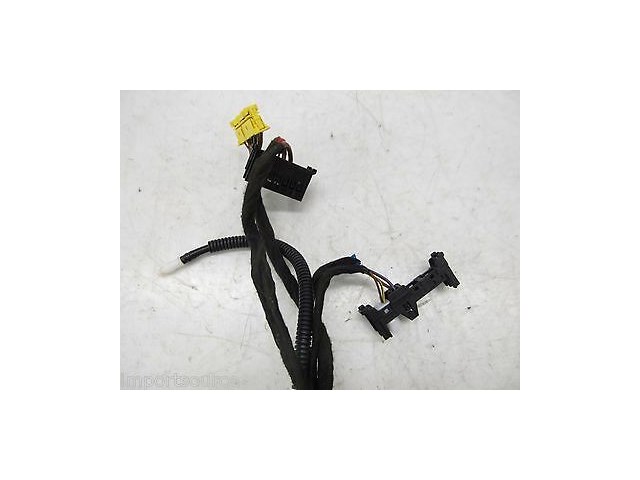 2010-2013 MERCEDES E350 W212 OEM RIGHT FRONT PASS SIDE FLOOR TO SEAT PIG TAILS