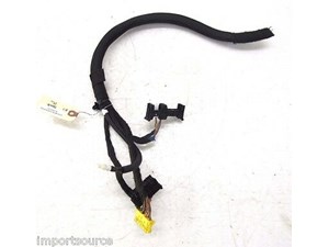 2010-2013 MERCEDES E350 W212 OEM RIGHT FRONT PASS SIDE FLOOR TO SEAT PIG TAILS