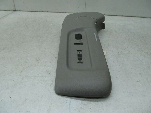 O2001-2006 LEXUS LS430 OEM RIGHT FRONT SEAT LOWER TRIM COVER