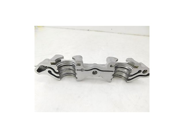 2014-2015 NISSAN VERSA NOTE OEM CAMSHAFT BRACKET BEARING COVER