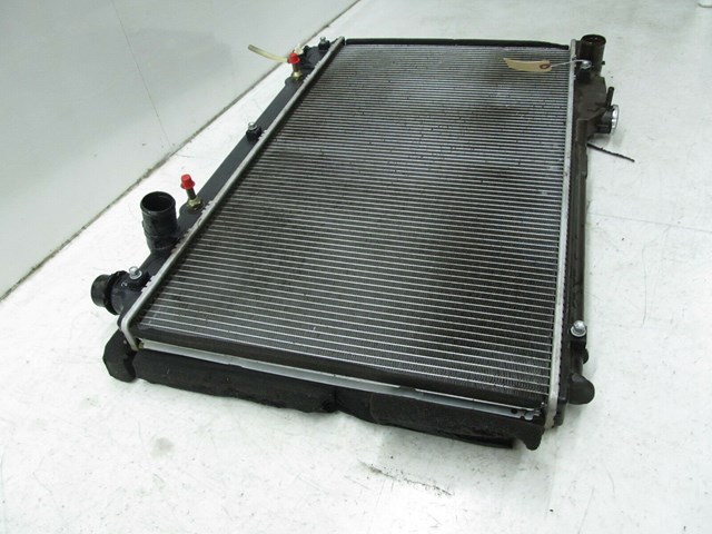 2001-2006 LEXUS LS430 OEM FRONT ENGINE RADIATOR COOLER 