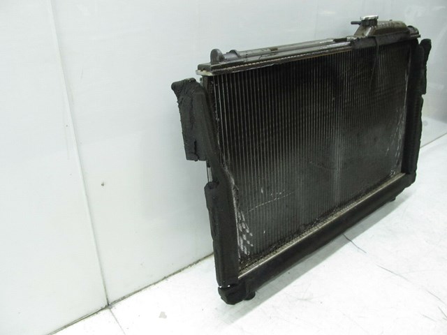 2001-2006 LEXUS LS430 OEM FRONT ENGINE RADIATOR COOLER 