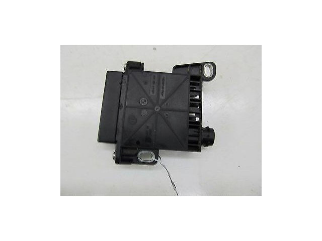 2011-2013 BMW 550i 535i F10 OEM B+ BATTERY DISTRIBUTION POINT UNIT 9153418
