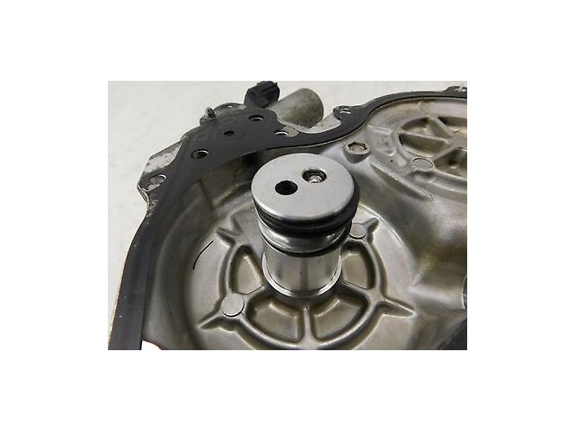 2009-2015 NISSAN 370Z COUPE OEM LEFT FRONT ENGINE SPROCKET COVER W/ SOLENOID