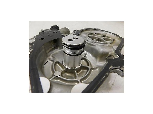 2009-2015 NISSAN 370Z COUPE OEM LEFT FRONT ENGINE SPROCKET COVER W/ SOLENOID