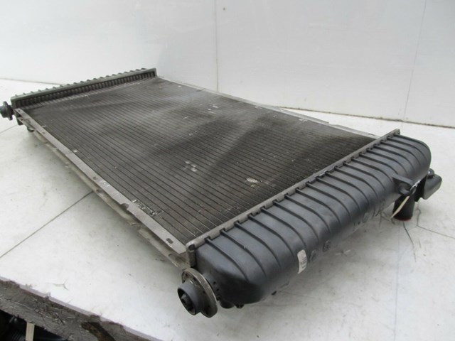 2003-2007 CHEVY SILVERADO OEM FRONT ENGINE RADIATOR 