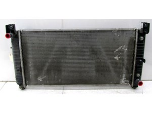 2003-2007 CHEVY SILVERADO OEM FRONT ENGINE RADIATOR 