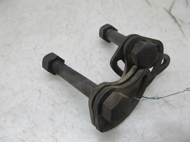 2003-2007 CHEVY SILVERADO OEM LEFT FRONT CAMBER BOLTS 