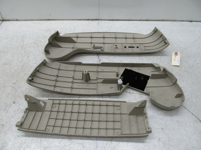 2004-2009 LEXUS RX350 RX330 OEM RIGHT FRONT SEAT LOWER TRIM COVER PANEL SET