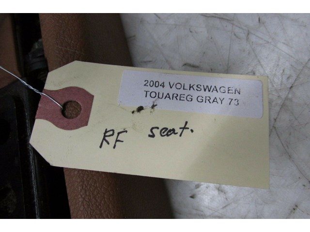 2004-2007 VOLKSWAGEN TOUAREG OEM FRONT RIGHT SEAT RAIL TRACK FRAME