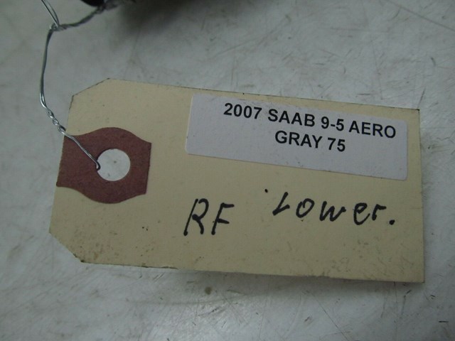 2005-2009 SAAB 9-5 OEM RIGHT FRONT LOWER RADIATOR COOLANT FLUID HOSE 