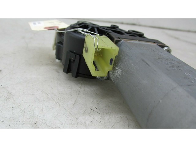  2007-2010 BMW X5 E70 OEM LEFT FRONT DRIVER UPPER SEAT RECLINE MOTOR 