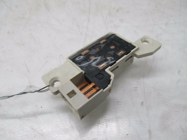  2002-2010 LEXUS SC430 Z40 OEM LEFT FRONT DIRVER SIDE SEAT UPPER BACK SWTICH