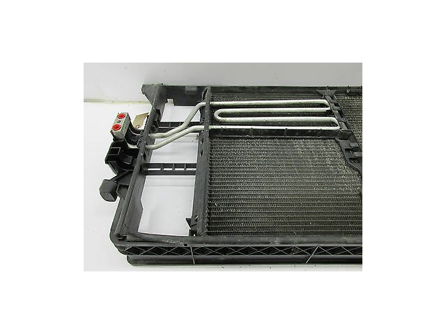 1997-2001 BMW 740i E38 OEM FRONT RADIATOR CONDENSER COOLER ASSEMBLY 