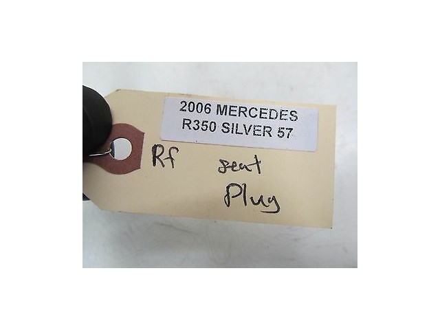 2006-2009 MERCEDES R350 W251 OEM RIGHT FRONT LOWER SEAT FLOOR PLUG PIGTAIL