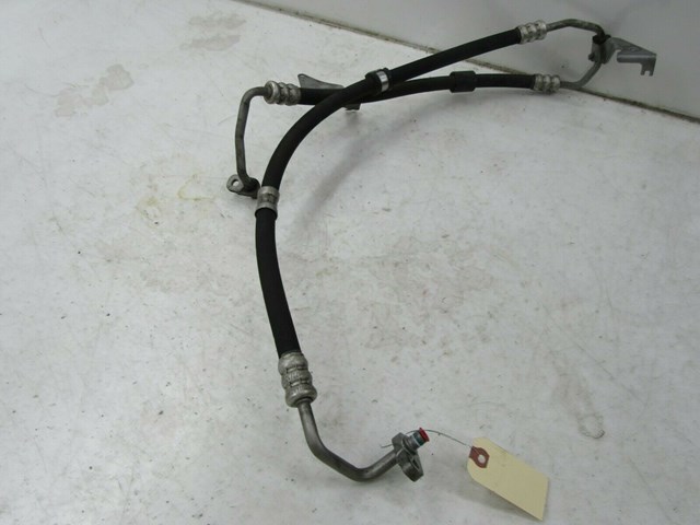 2012-2015 MERCEDES C250 COUPE W204 OEM 1.8 L RACK AND PINION OIL LINES 