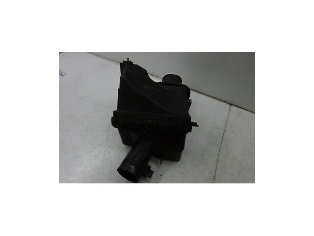 2004-2007 INFINITI QX56 OEM 5.6L FRONT ENGINE AIR INTAKE CLEANER 