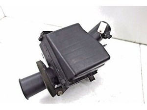 2004-2007 INFINITI QX56 OEM 5.6L FRONT ENGINE AIR INTAKE CLEANER 