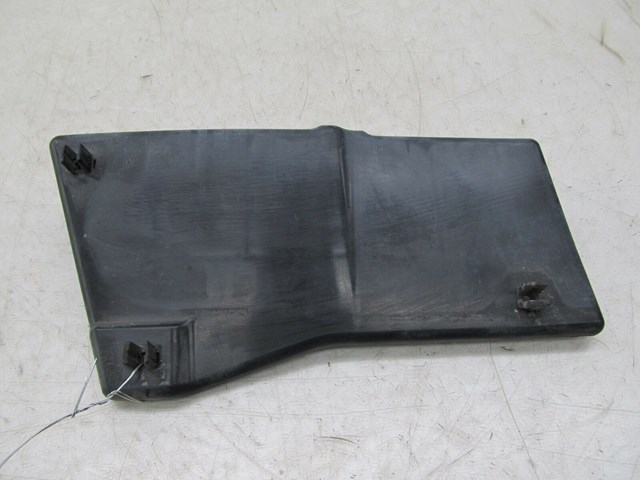 2001-2006 LEXUS LS430 OEM RIGHT REAR LOWER BUMPER SUPPORT BRACKET 