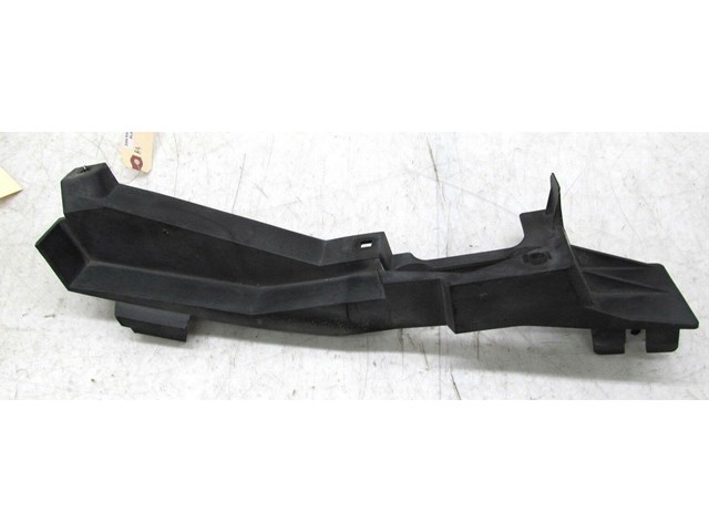 2003-2006 RANGE ROVER HSE OEM RIGHT FRONT UPPER BUMPER BRACKET 