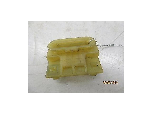 2006-2008 NISSAN 350Z COUPE OEM RIGHT REAR SIDE BUMPER GUIDE BRACKET