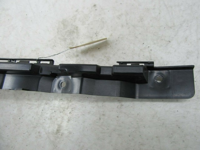2013-2018 FORD FUSION OEM REAR CENTER BUMPER MOUNT BRACKET SUPPORT