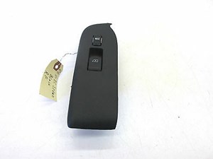 2005-2006 INFINITI G35 SEDAN OEM RIGHT FRONT DOOR LOCK WINDOW CONTROL PANEL TRIM
