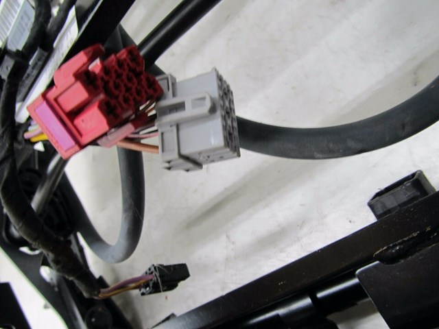 2004-2008 AUDI A8L W12 OEM LEFT REAR DRIVER SIDE UPPER SEAT FRAME W/ MOTORS