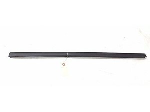2003-2006 MERCEDES E500 W211 OEM RIGHT FRONT PASSENGER INTERIOR WINDOW SEAL TRIM