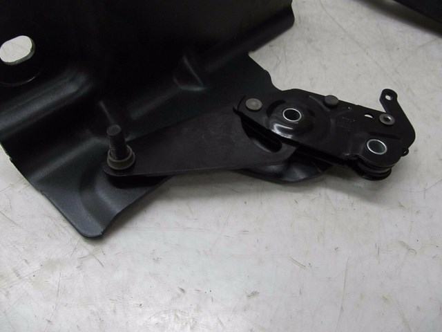 2011-2014 FORD F150 OEM RIGHT REAR PASSENGER SIDE LOWER SEAT BRACKET FOLDER