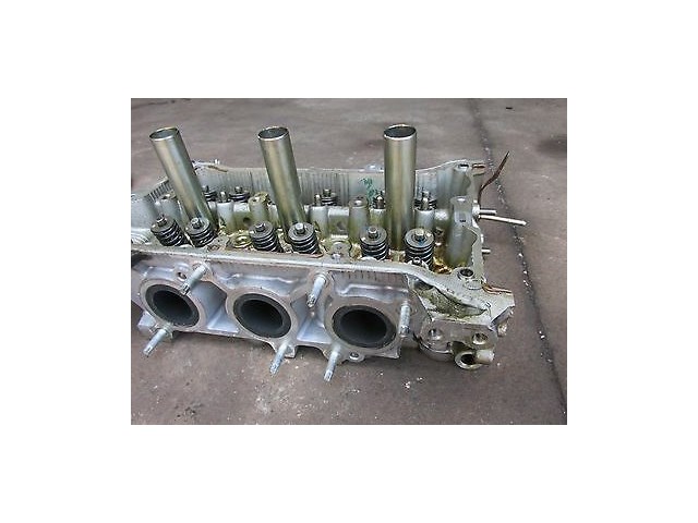 2006-2008 LEXUS IS350 XE20 OEM RIGHT ENGINE MOTOR CYLINDER HEAD ASSEMBLY