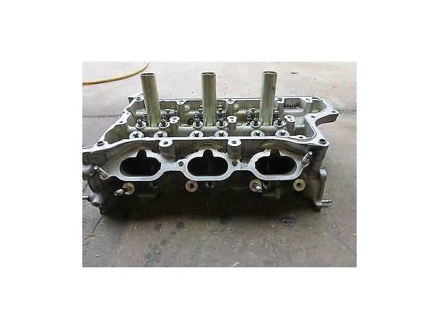 2006-2008 LEXUS IS350 XE20 OEM RIGHT ENGINE MOTOR CYLINDER HEAD ASSEMBLY