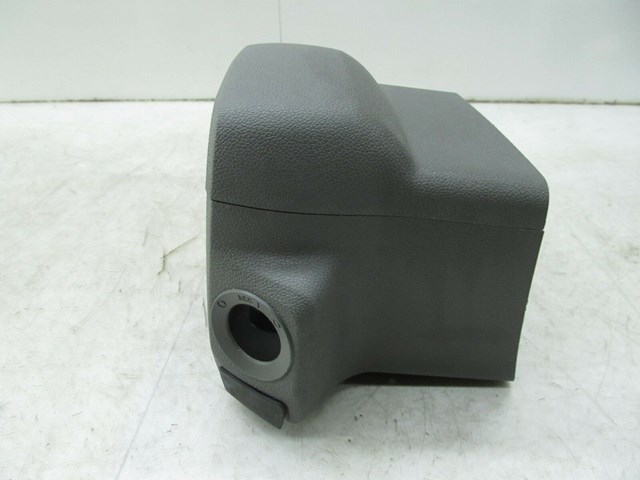  2013-2017 CHEVY TRAVERSE OEM LEFT FRONT STEERING WHEEL SURROUND TRIM COVER 