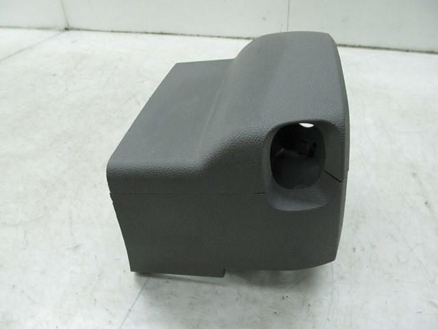  2013-2017 CHEVY TRAVERSE OEM LEFT FRONT STEERING WHEEL SURROUND TRIM COVER 