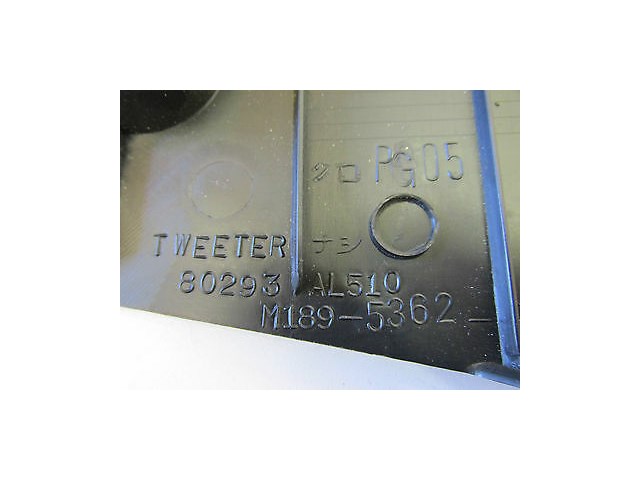 2005-2006 INFINITI G35 SEDAN OEM LEFT FRONT DOOR TWEETER PANEL TRIM BLACK