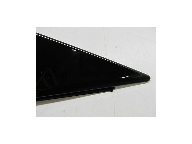 2006-2009 INFINITI M35 OEM LEFT REAR EXTERIOR DOOR CORNER SASH GARNISH / TRIM