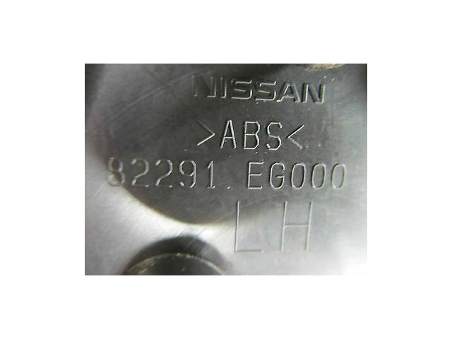 2006-2009 INFINITI M35 OEM LEFT REAR EXTERIOR DOOR CORNER SASH GARNISH / TRIM