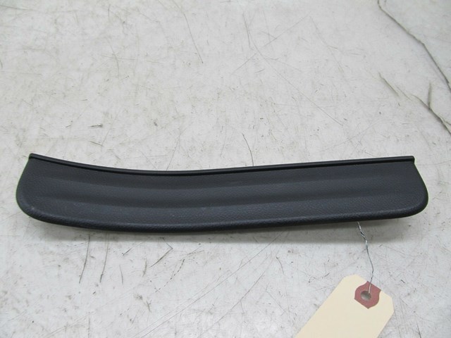 2009-2016 INFINITI FX35 QX70 OEM RIGHT REAR OUTER SILL TRIM 